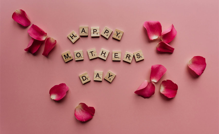 80 Mother’s Day Quotes for Cards, Captions, and Heartfelt Messages